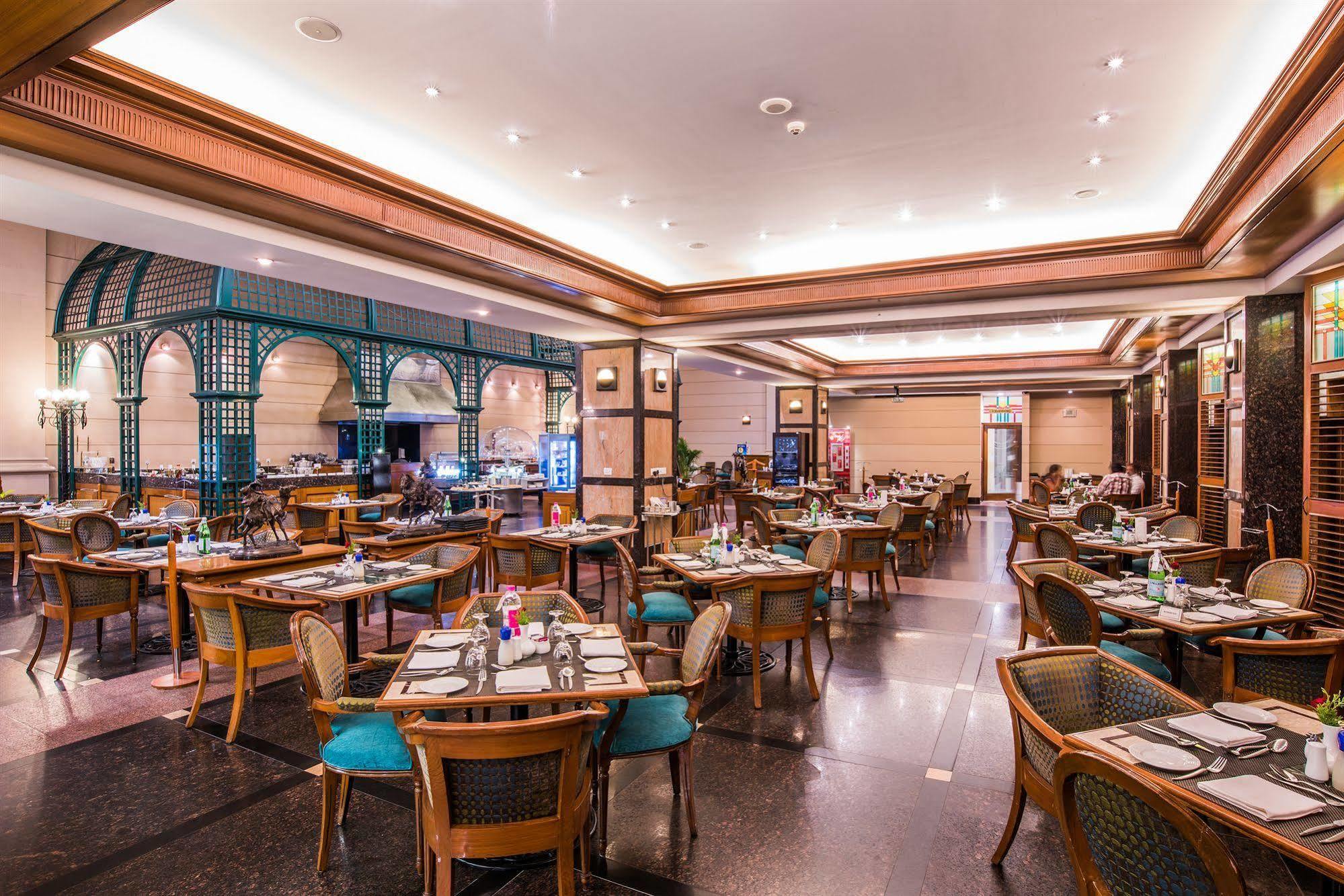 Le Meridien Bangalore Eksteriør billede